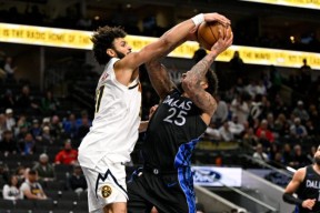 易游体育中心-沃特森赞扬球队合作密切,带来令人振奋的胜利英语